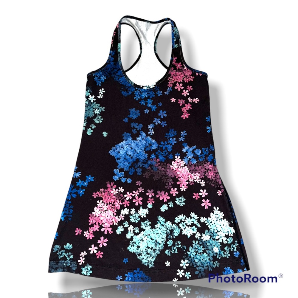 Lululemon floral tank